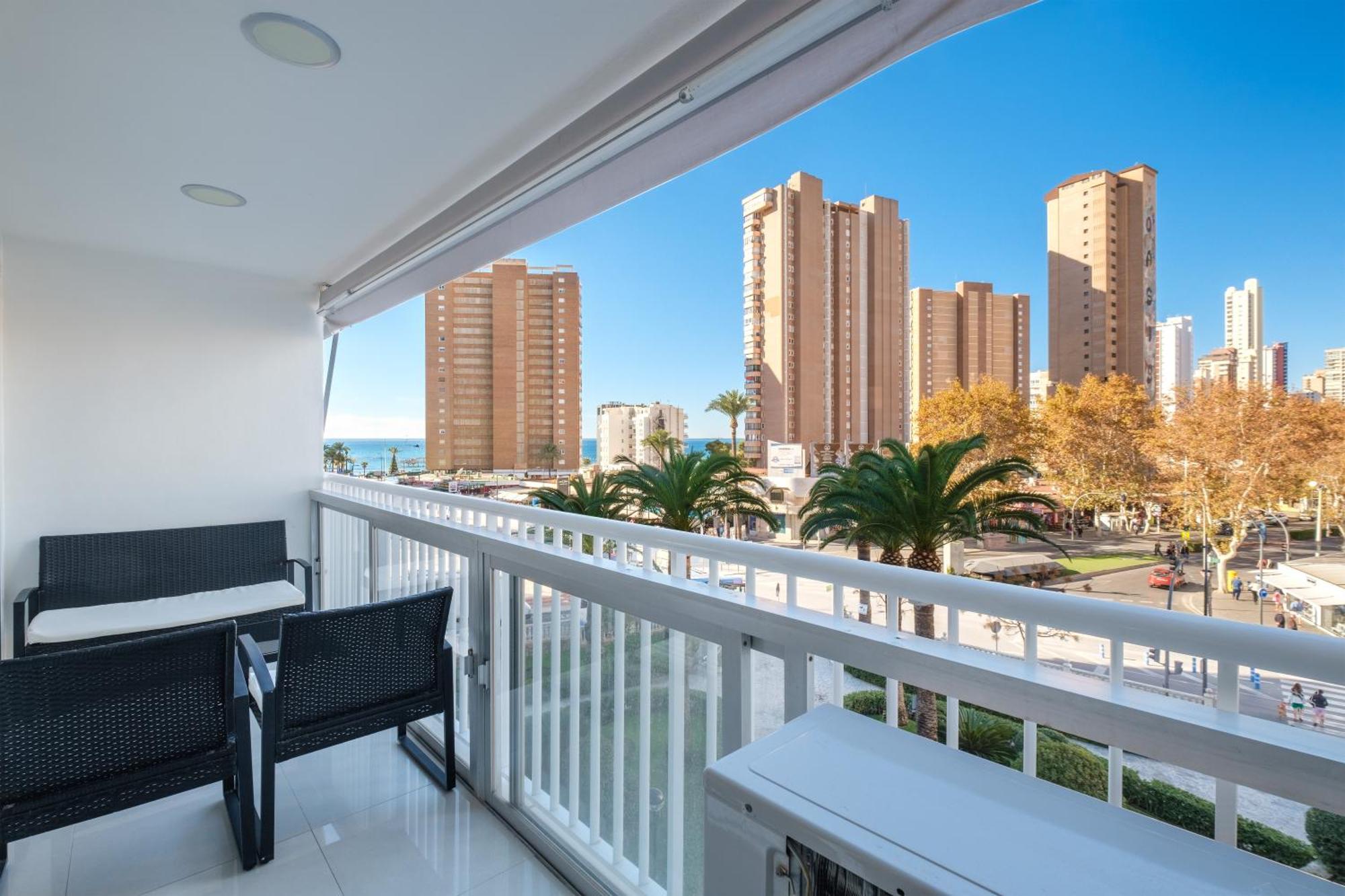 Seimar 3-5 Apartment Levante Beach Бенидорм Екстериор снимка